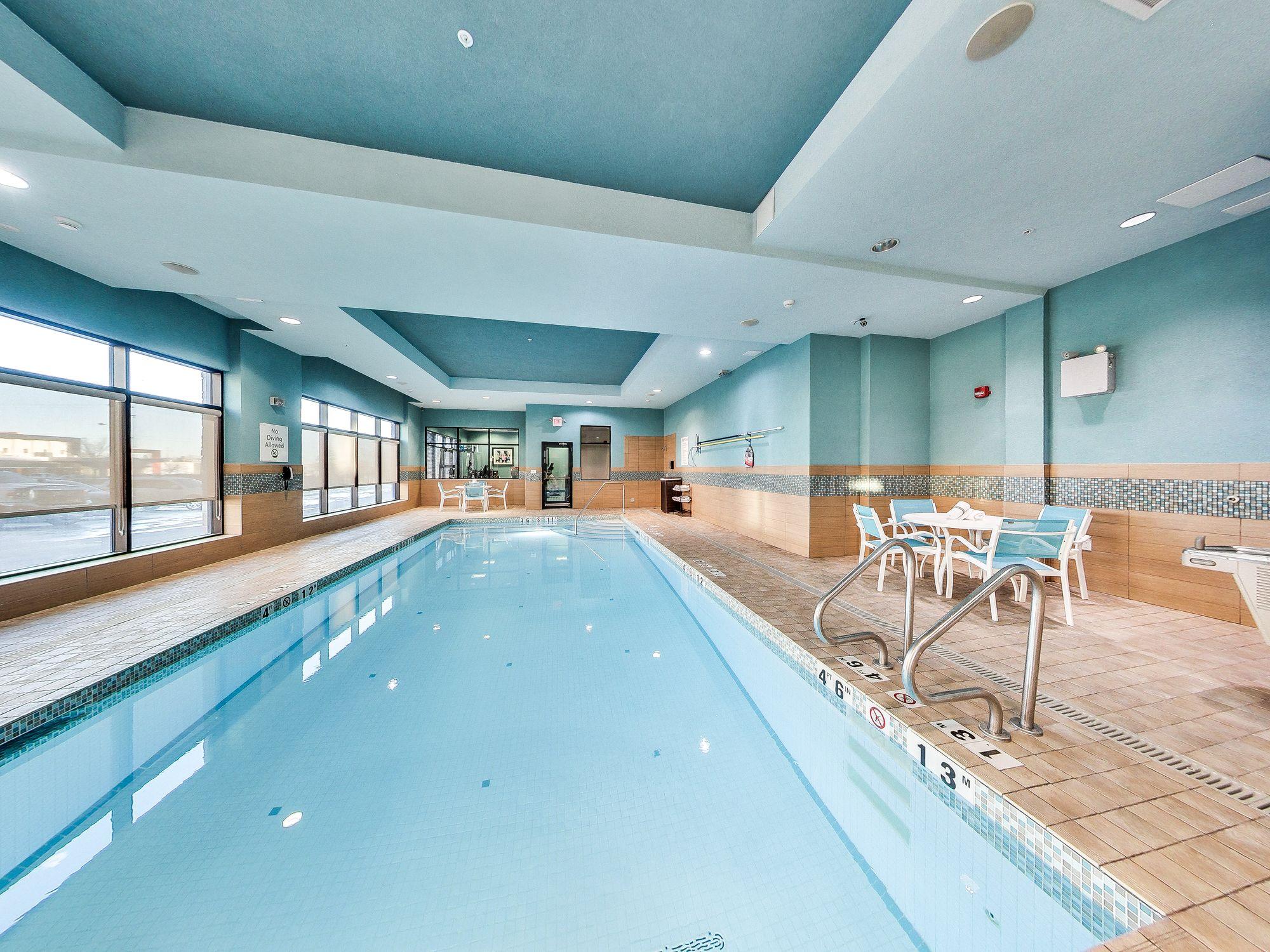 Holiday Inn Hotel & Suites Edmonton Airport Conference Centre By Ihg Ниску Екстериор снимка