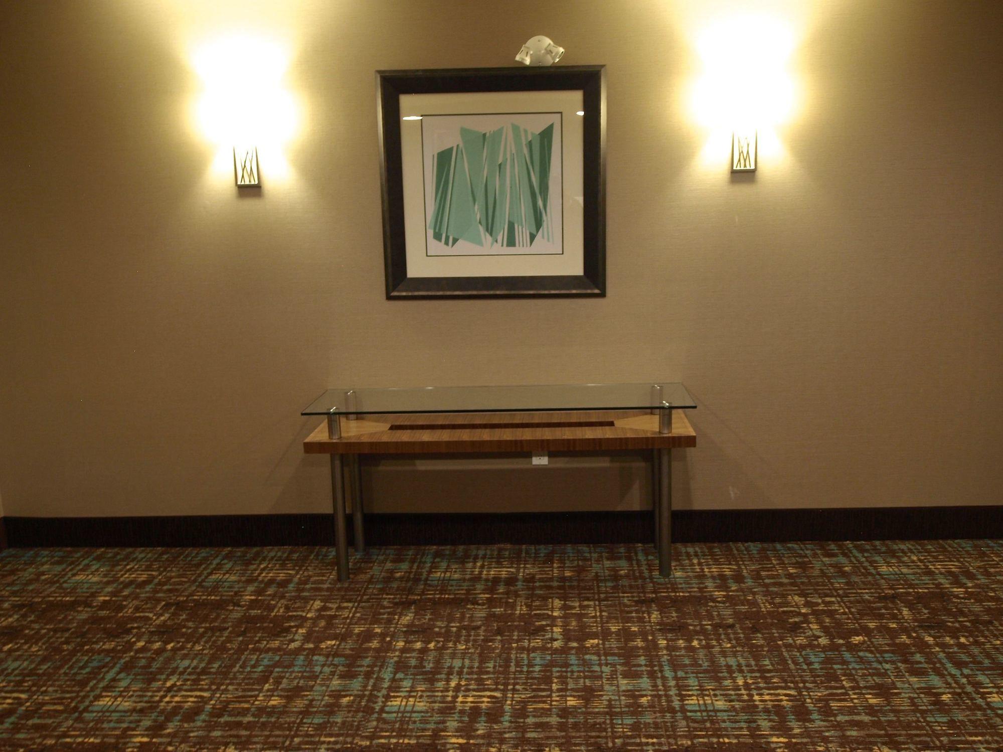 Holiday Inn Hotel & Suites Edmonton Airport Conference Centre By Ihg Ниску Екстериор снимка