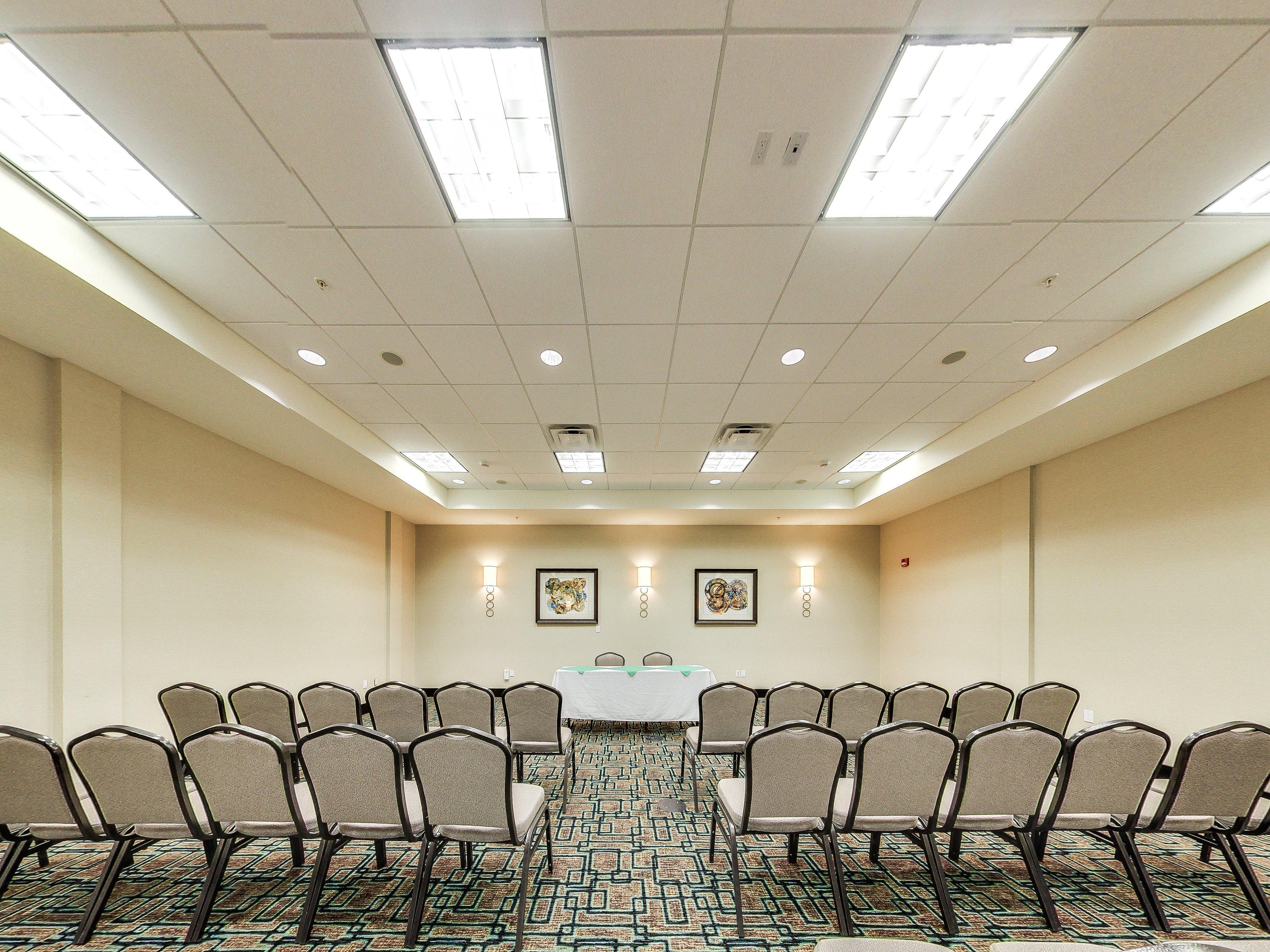 Holiday Inn Hotel & Suites Edmonton Airport Conference Centre By Ihg Ниску Екстериор снимка